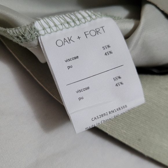 Oak + Fort Snakeskin Faux Leather Mini Skirt Sz S - Picture 4 of 8